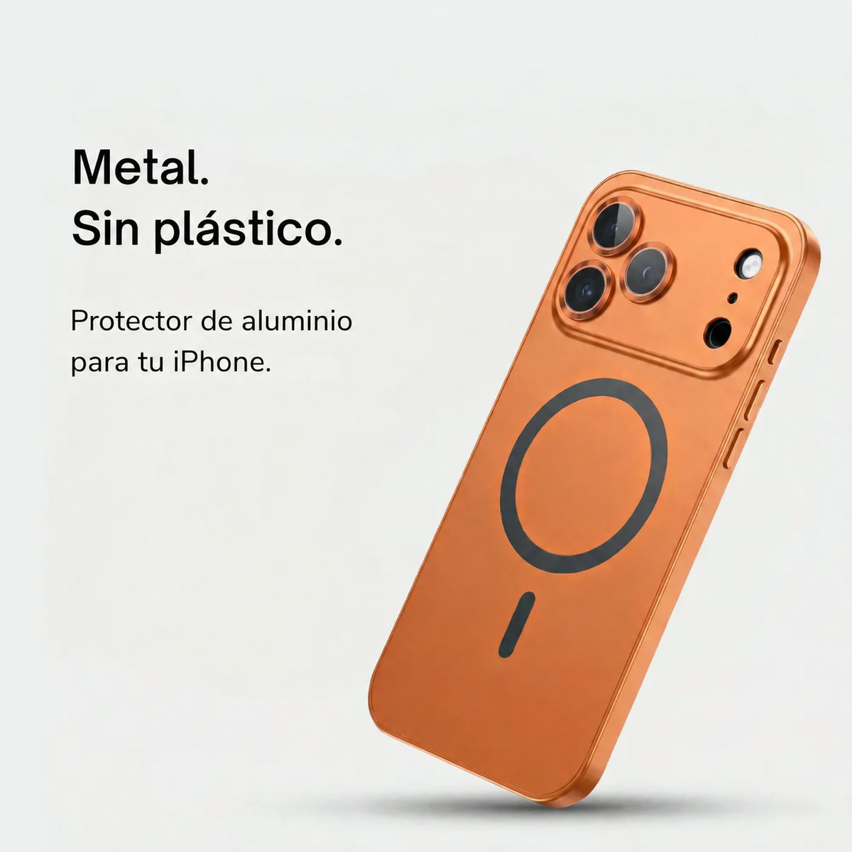 Forro metálico para iPhone con protección para la cámara
